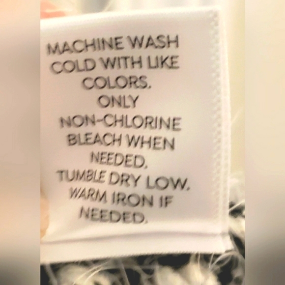 WESTPORT SWEATER SZ XS BLK & WHITE - Picture 8 of 8